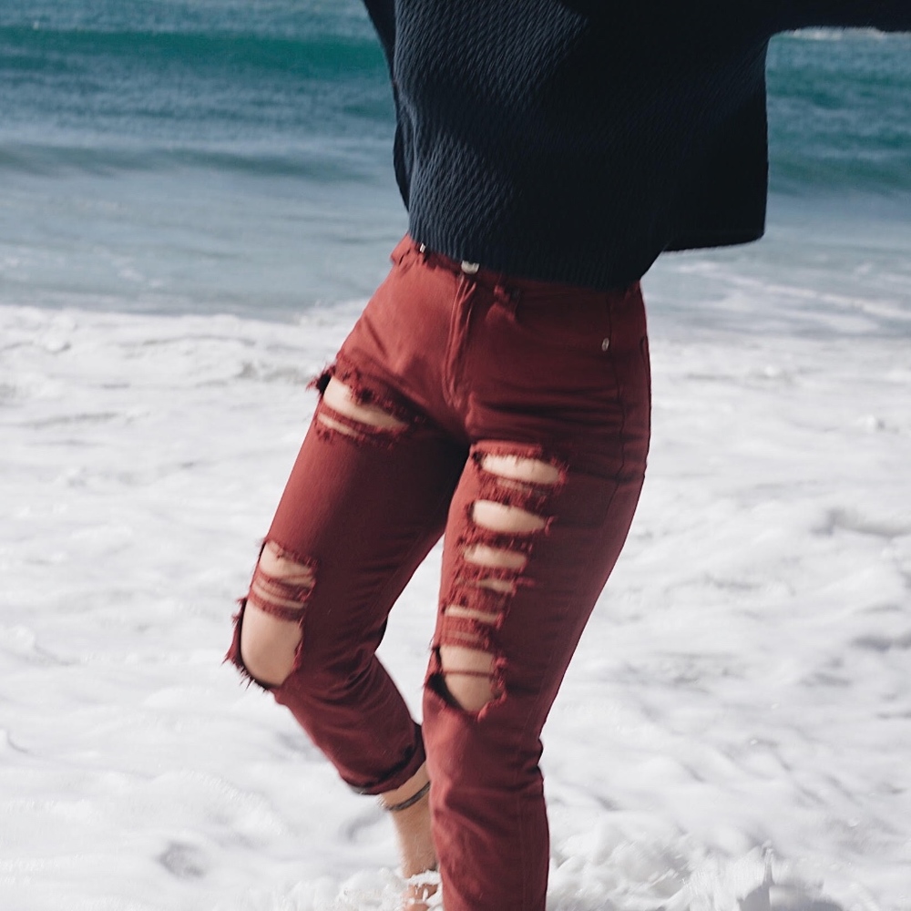 American Eagle Burgundy Ripped Mom Jeans